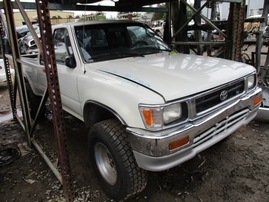 1995 TOYOTA TRUCK DX WHITE XTRA CAB 3.0L MT 4WD Z16286